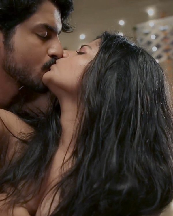 Pallavi Mukharjee Sex Scene In Charamsukh Series Desi Models