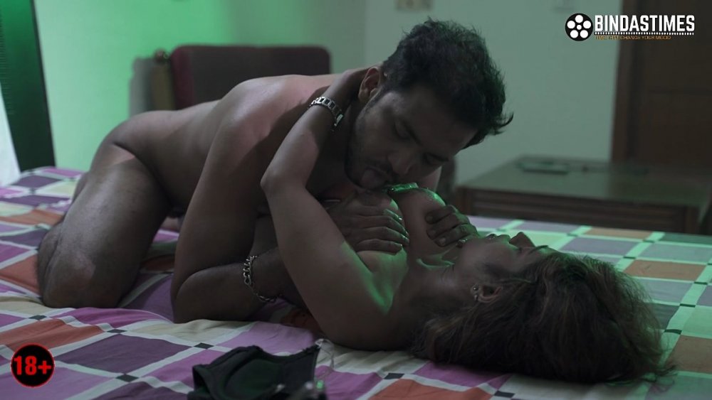 sex in night.mp4_snapshot_08.03_[2021.04.08_23.43.45].jpg
