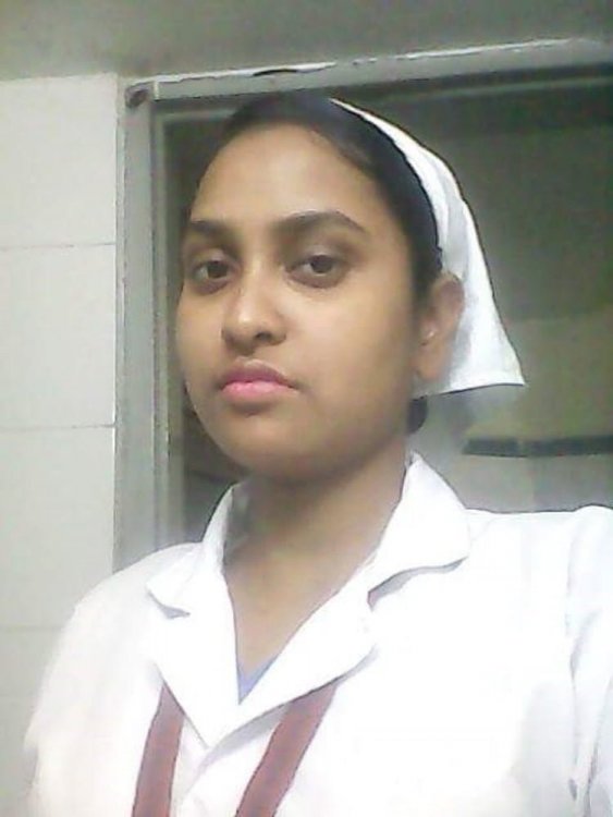Desi Young Nurse Nude Pics (25).jpg