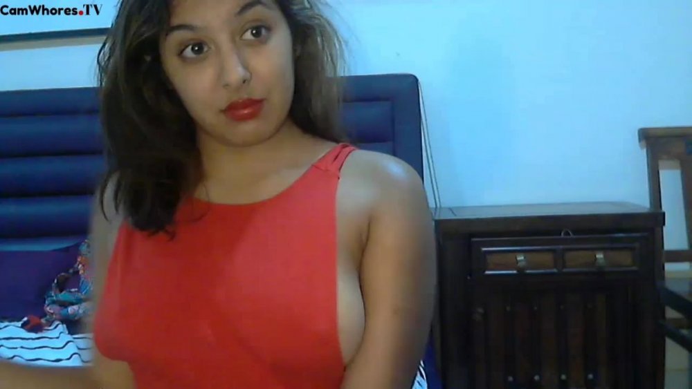 2091843184_cutesexyindiandesigirlcamshowveryhot.mp4_0000.thumb.jpg.2a5f38a54d2d643911994c06890046d8.jpg