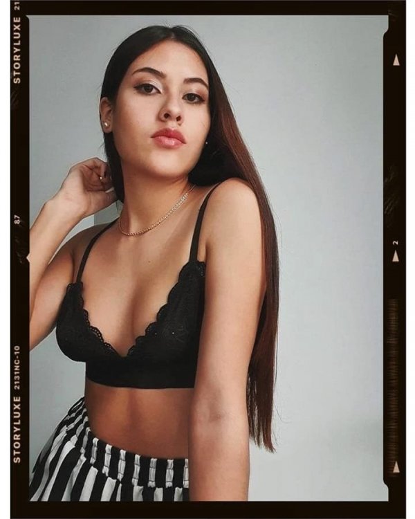 valeriaxcabrera-20220314-0002.jpg