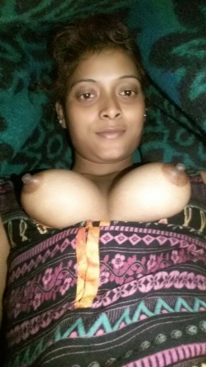 Horny Young Girl 054.jpg