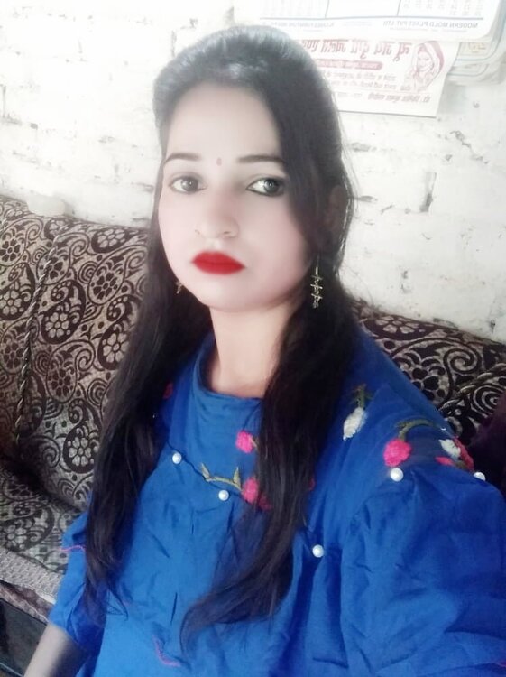 Desi Young Village Bhabi 112 Photos (1).jpg