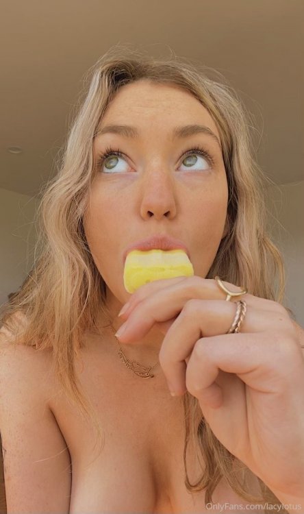 Lacy Lotus (3).jpg