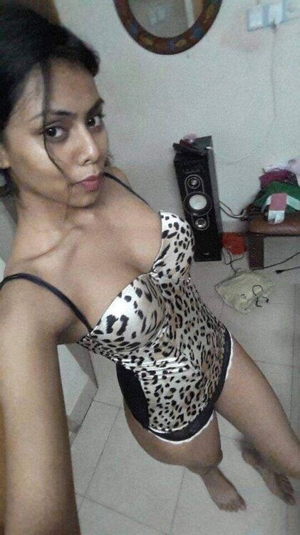FF_UltraHotBengaliBabeWF (15).jpg